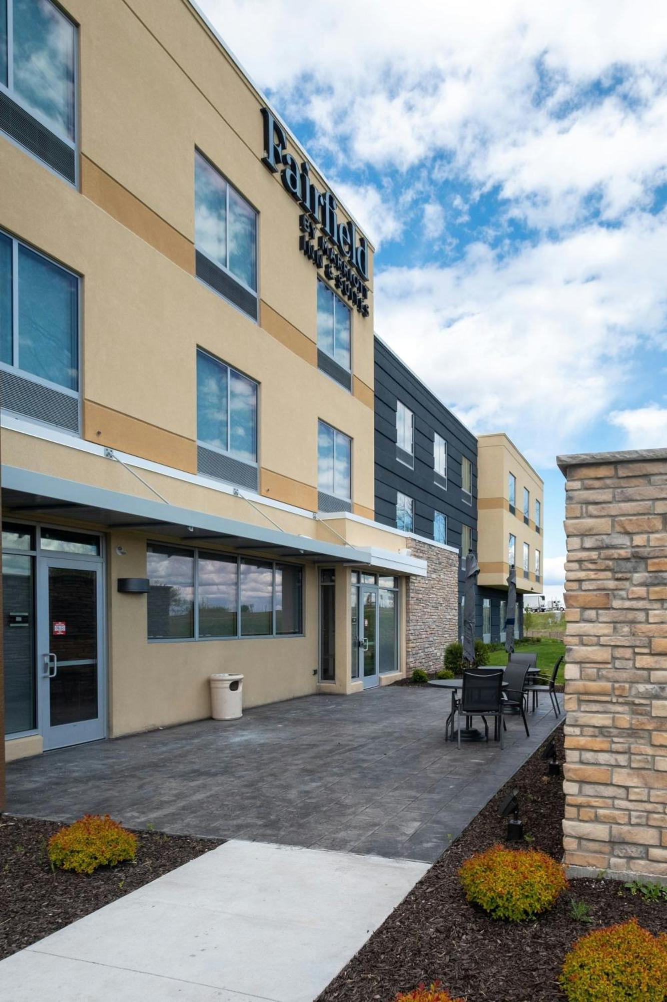Fairfield By Marriott Inn & Suites Fond Du Lac Exterior foto