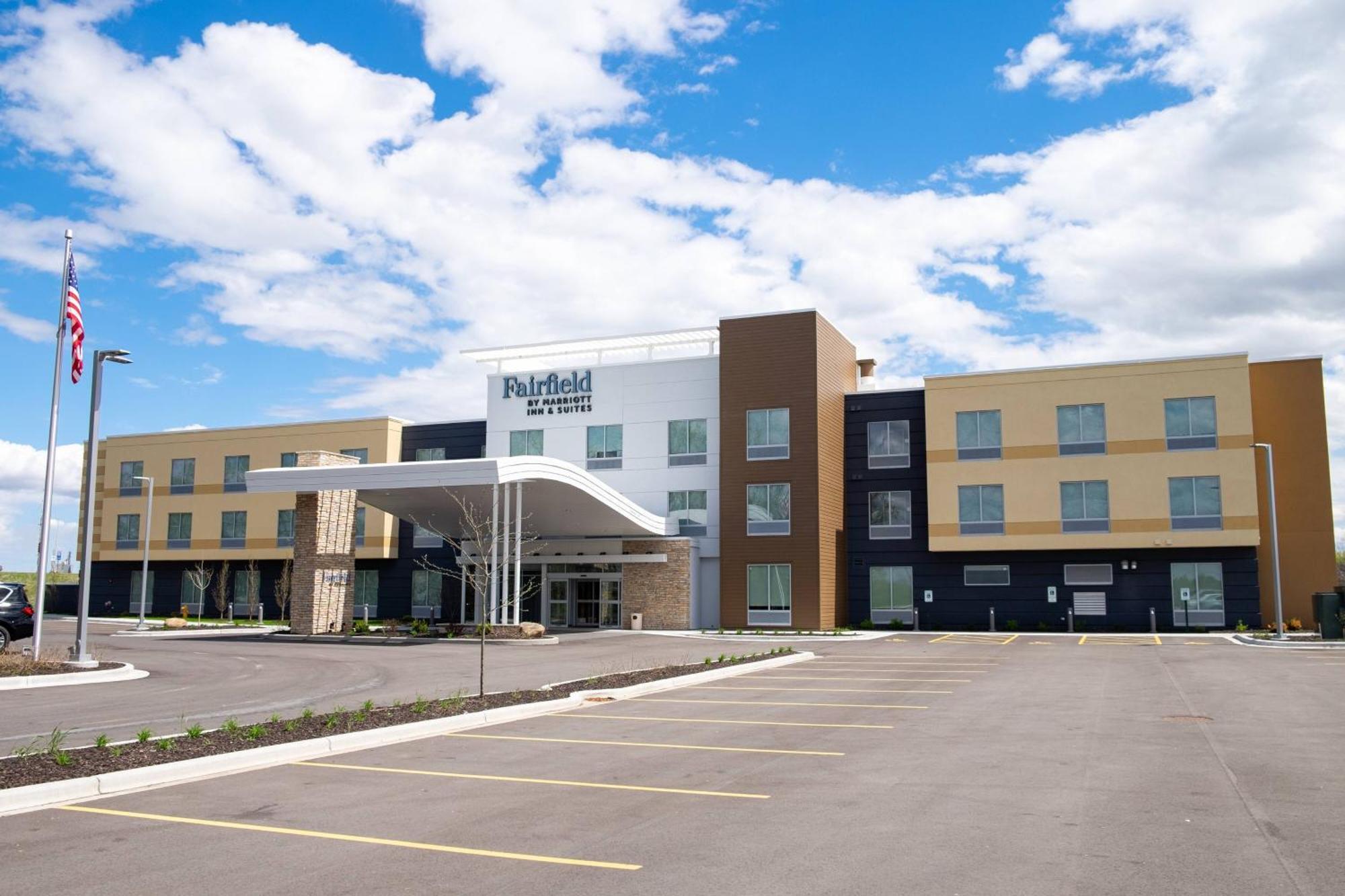 Fairfield By Marriott Inn & Suites Fond Du Lac Exterior foto
